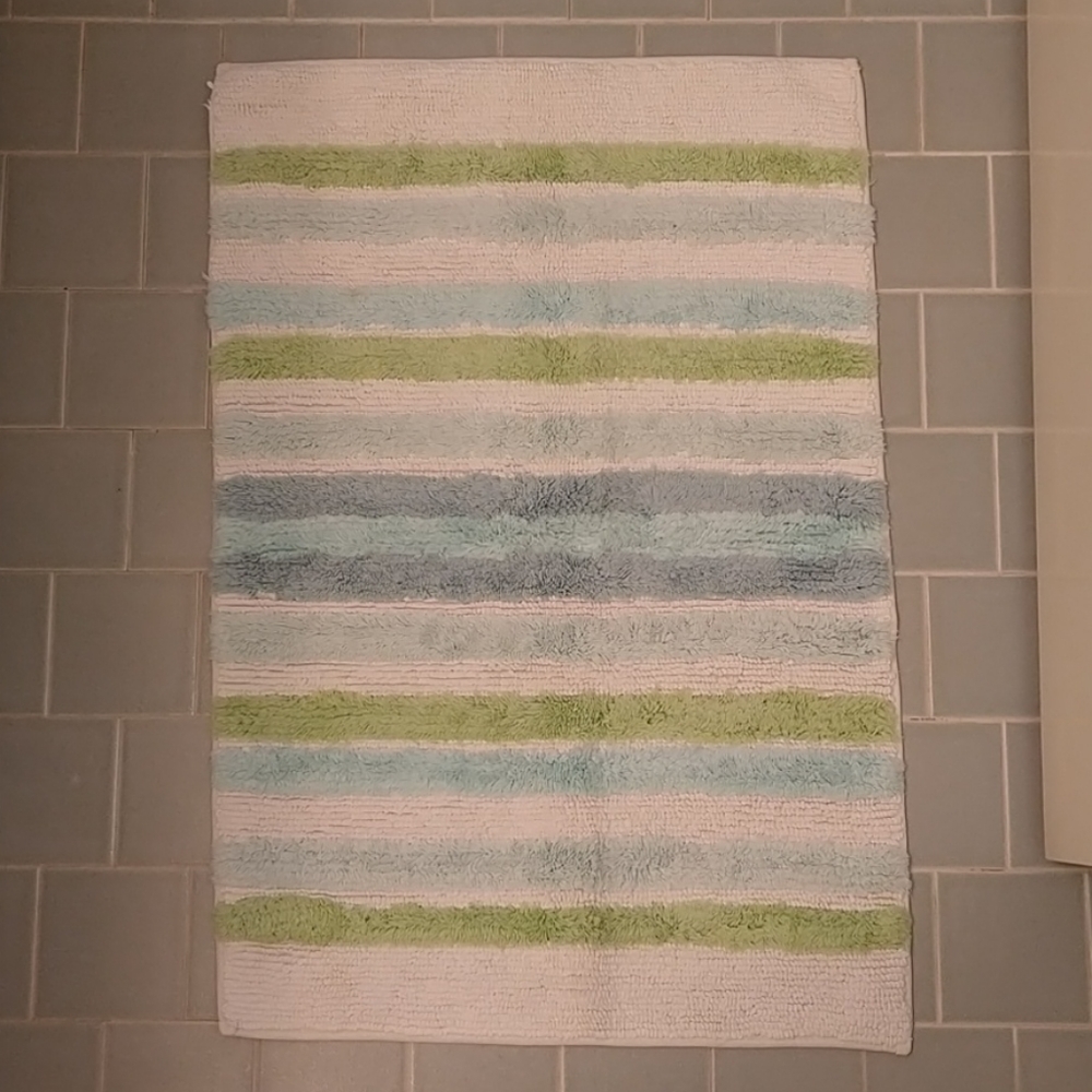 Set of 2 Rugs